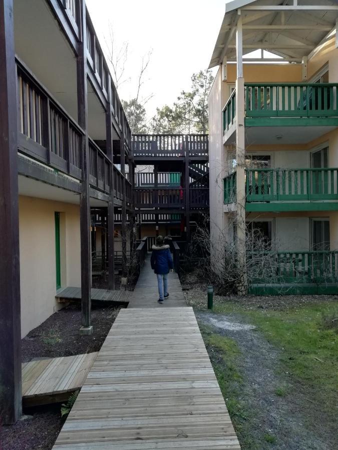 Ferienwohnung Les Grands Pins Carcans Exterior foto